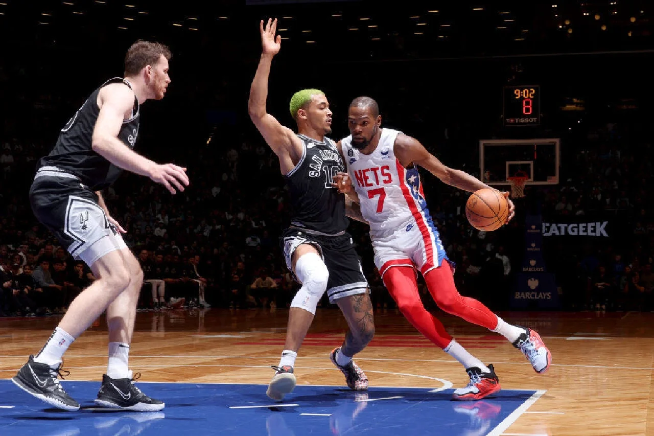 爱游戏app下载-关于辽宁马刺战朝轰热,再添一分得分利器的信息