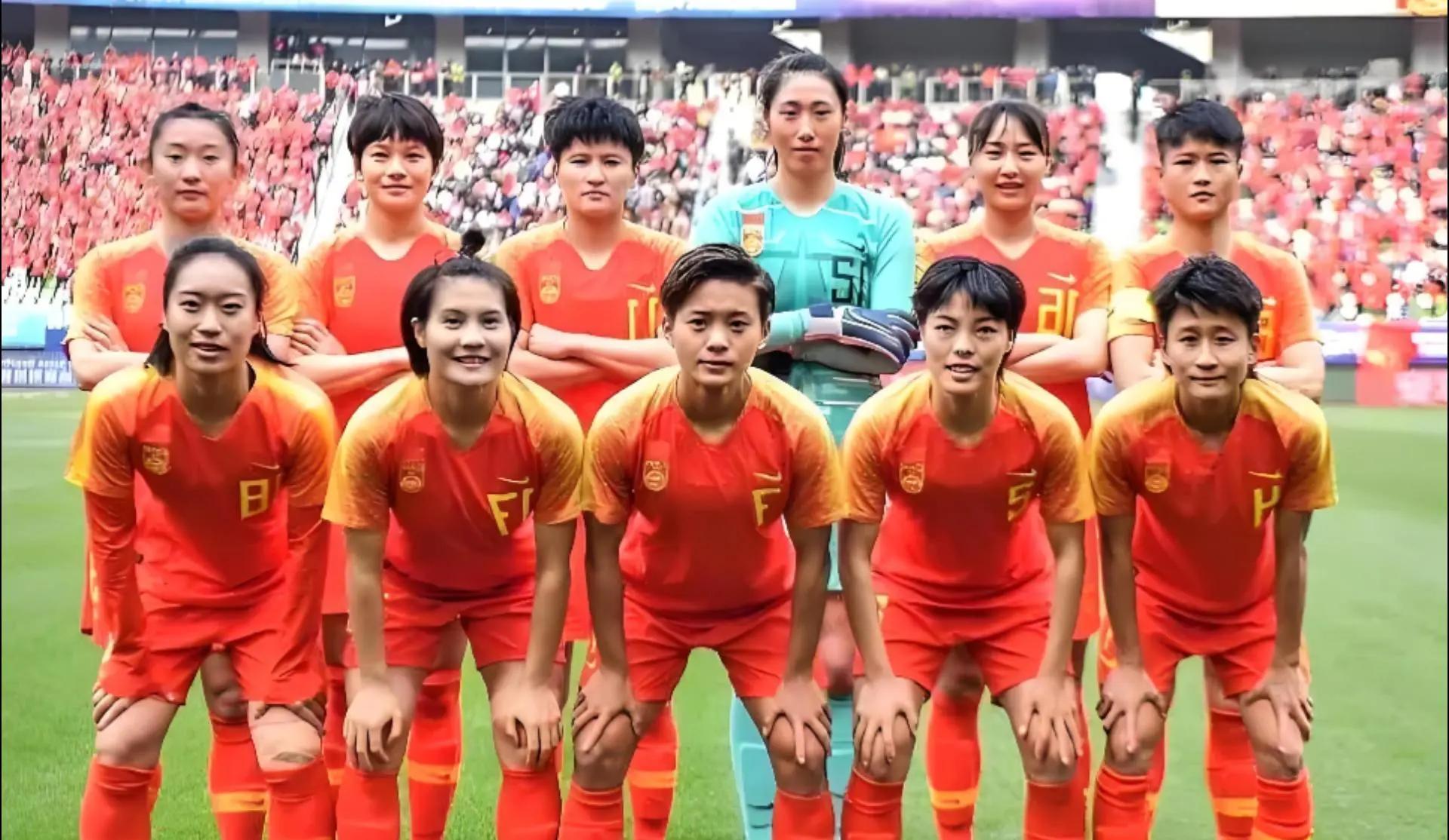 爱游戏培训-巴西女足士气高涨,备战关键比赛