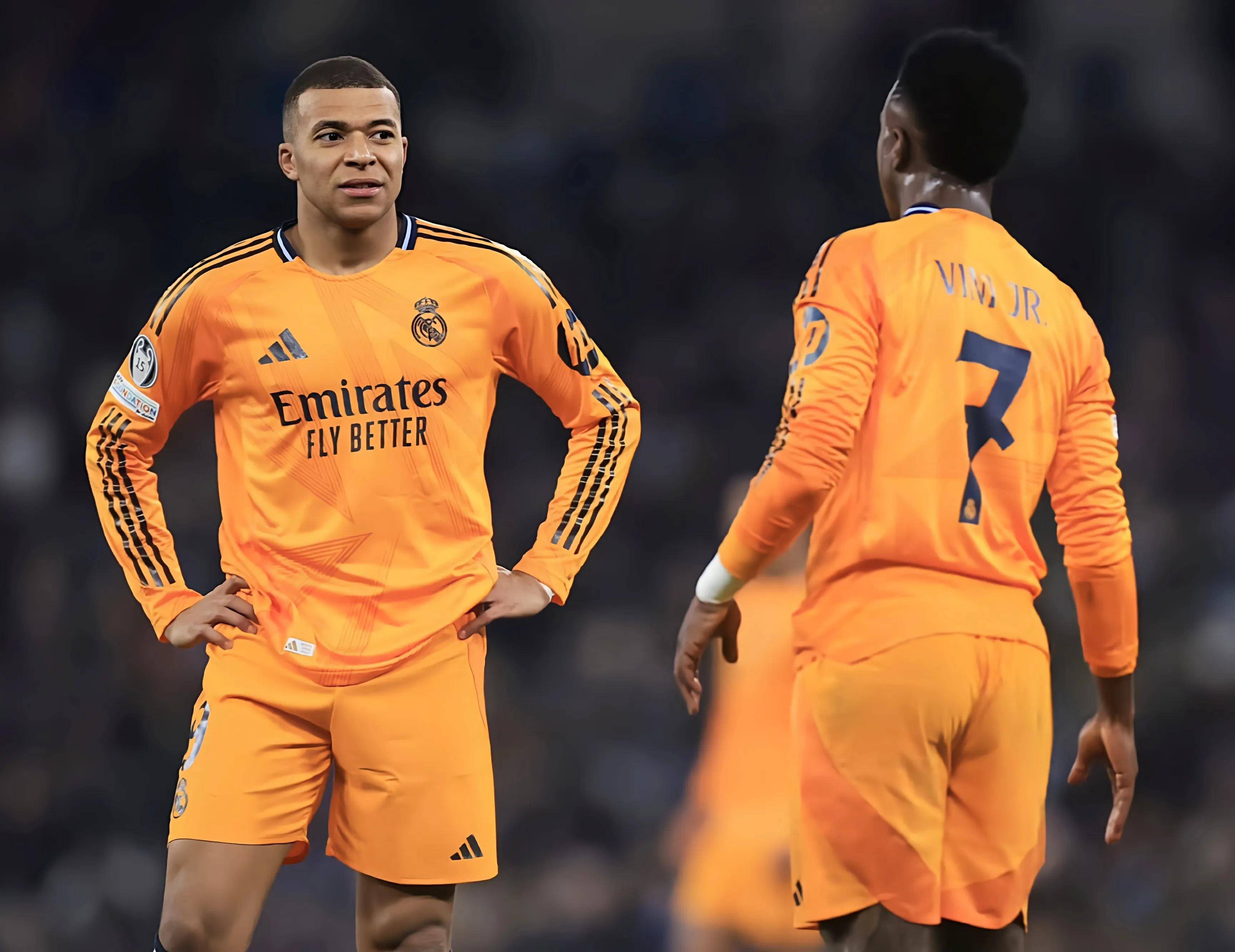 爱游戏课程-皇马客场战胜对手,豪取三分