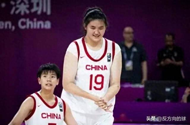 爱游戏新闻-包含王者之师再度崭露锋芒，夺冠称雄赛场的词条