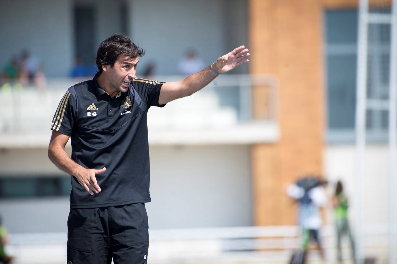 爱游戏网页版登录入口-关于沙尔克继续颓势,连续不胜引发球迷担忧的信息