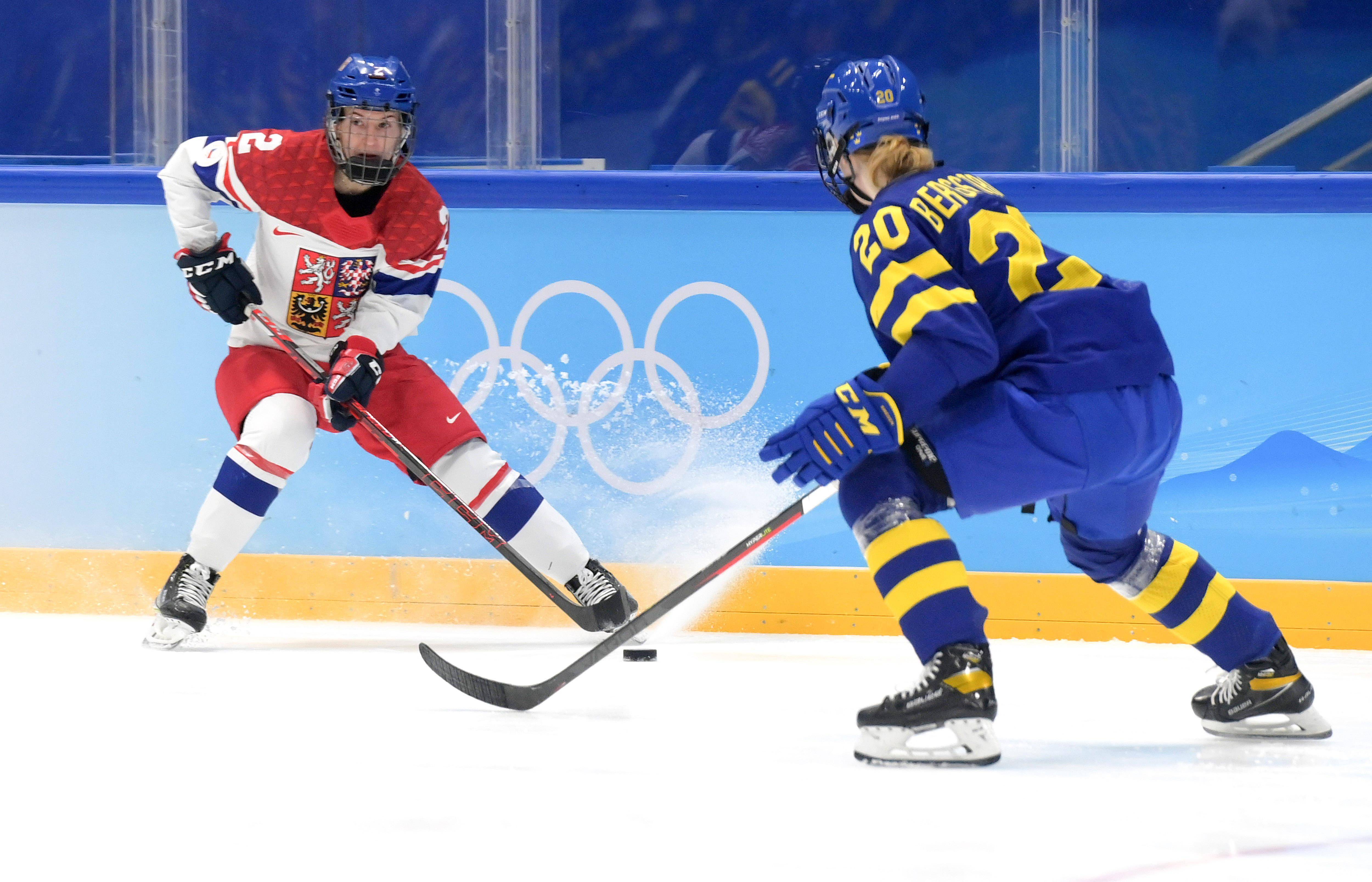 爱游戏娱乐-加拿大击败瑞典晋级冰球半决赛