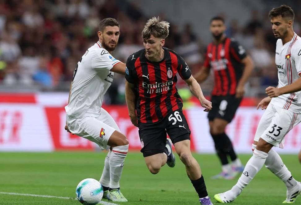 AC米兰球员伤愈归队,备战下轮强敌的简单介绍 AC米兰球员伤愈归队,备战下轮强敌的简单介绍