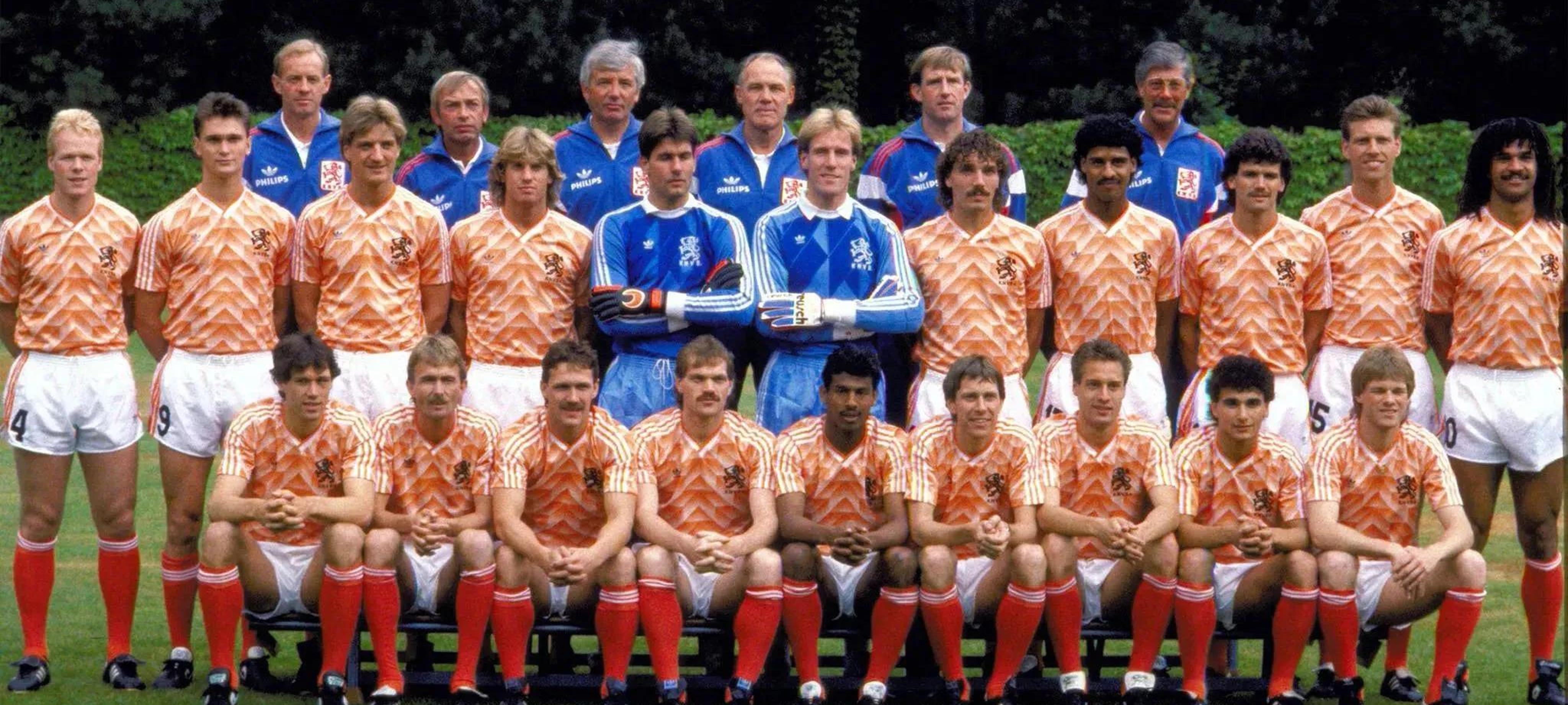 爱游戏活动-荷兰队战术出色，毫无悬念逆袭晋级欧洲杯的简单介绍