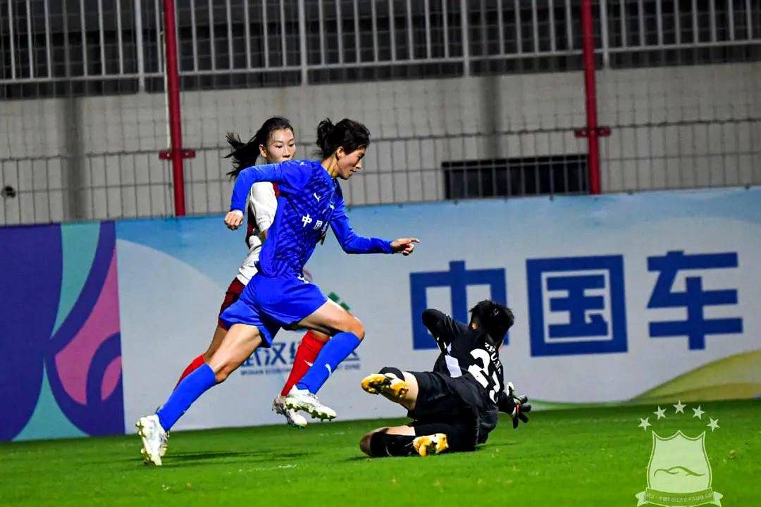 爱游戏馆-女足明星球员个个保持状态,助力胜利