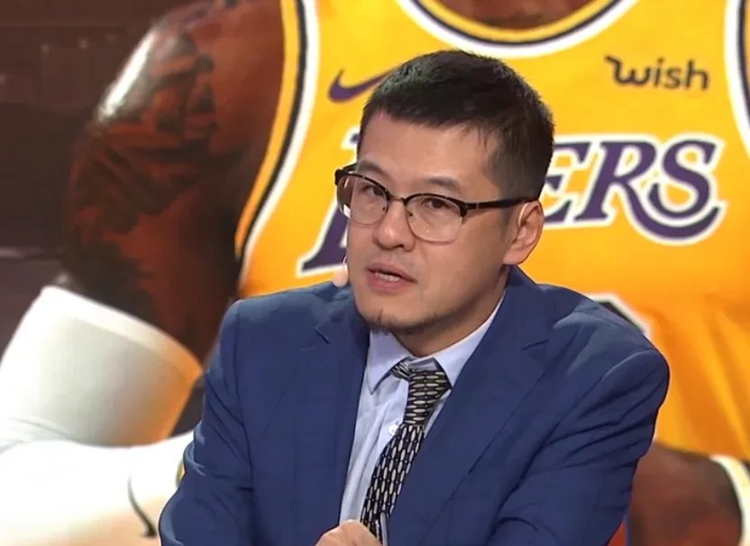 湖人队主帅发表讲话,球员备战气氛浓厚的简单介绍