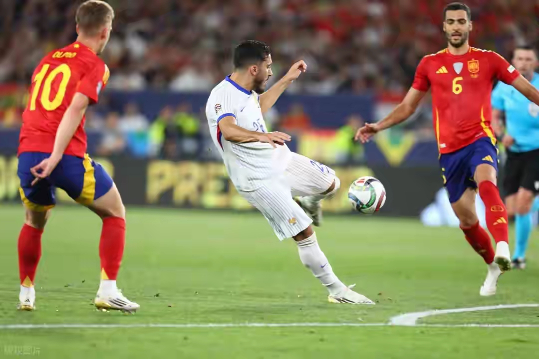 法国轻松晋级,闯入欧国联半决赛 法国轻松晋级,闯入欧国联半决赛