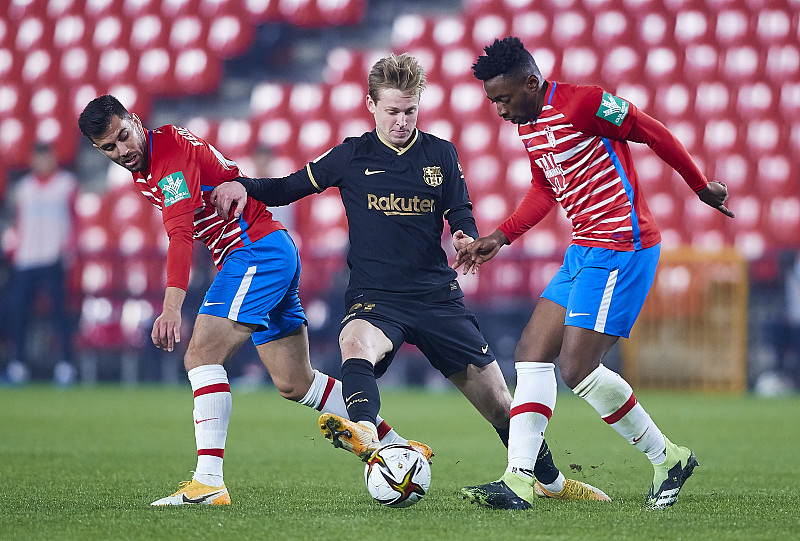 爱游戏下载-包含格拉纳达客场全取三分，继续保持不败的词条