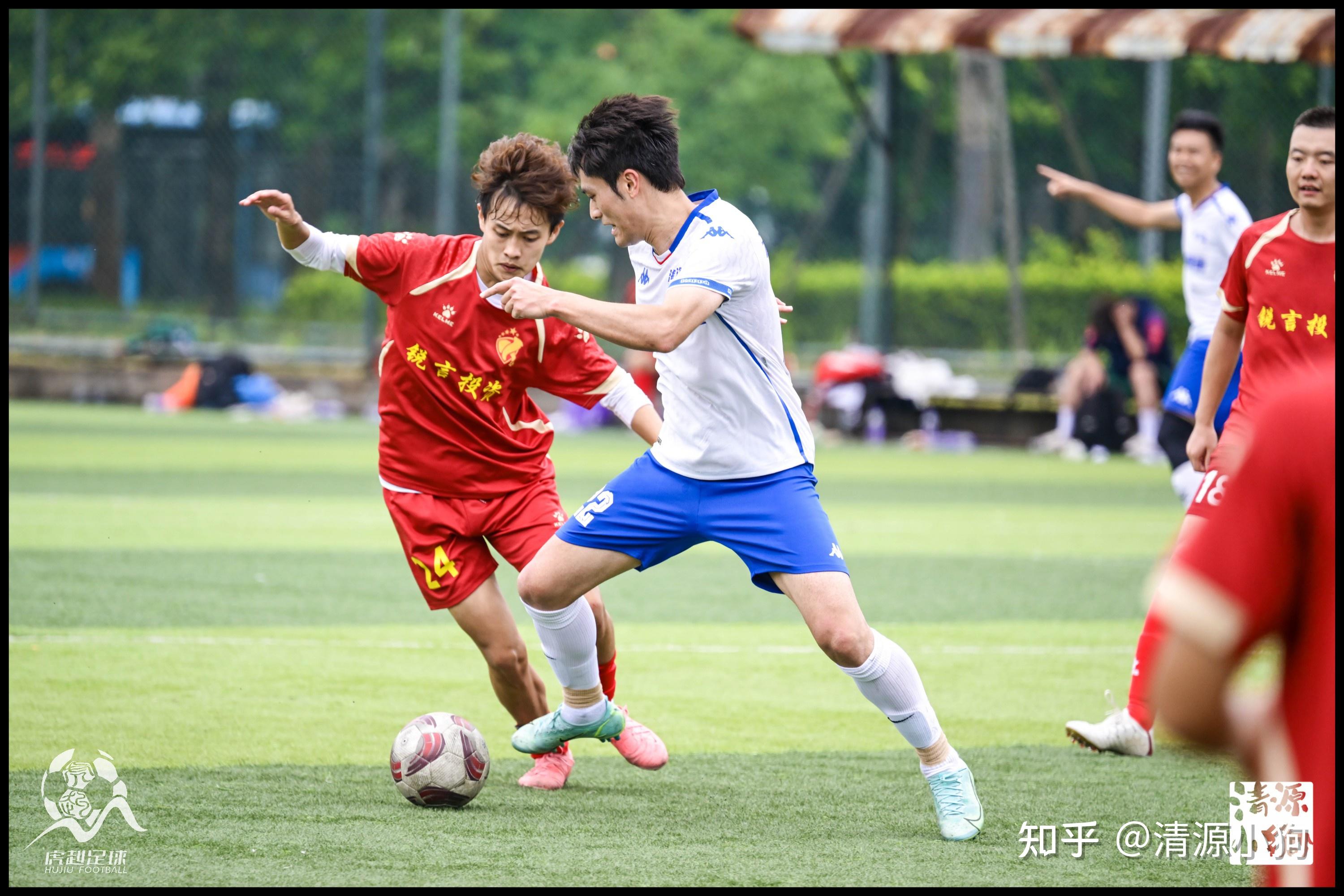 爱游戏网址-超赞足球战局上演，球队实力角逐争胜的简单介绍