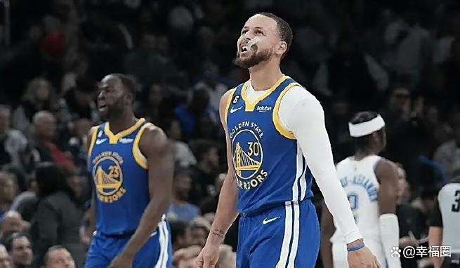 爱游戏网址-勇士主场大胜爵士,晋级下一轮比赛