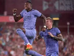 阿尔梅里亚抗击强敌,逆袭逐梦 阿尔梅里亚抗击强敌,逆袭逐梦