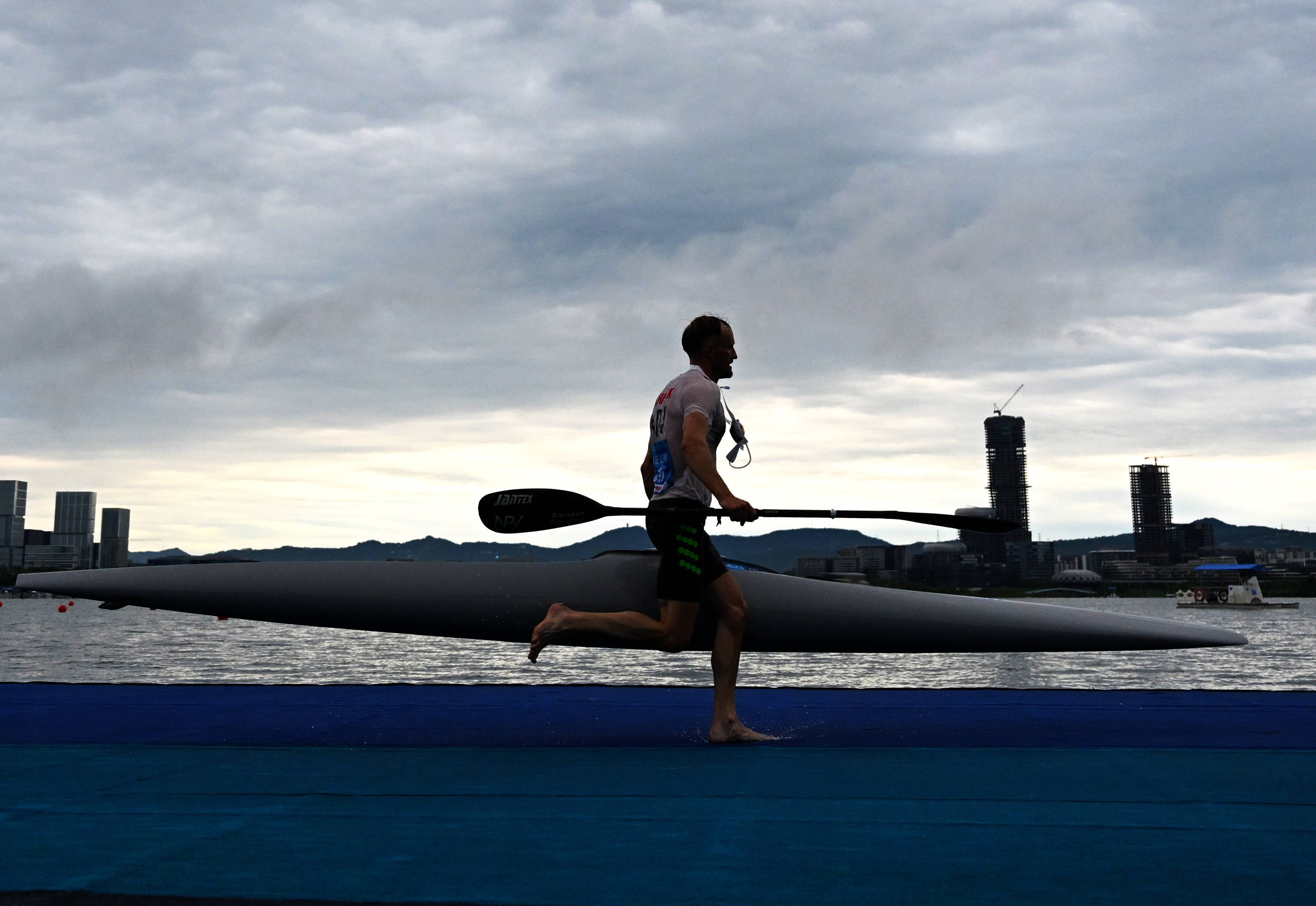 爱游戏登录入口-丹麦射击选手能够取得佳绩,欢呼胜利