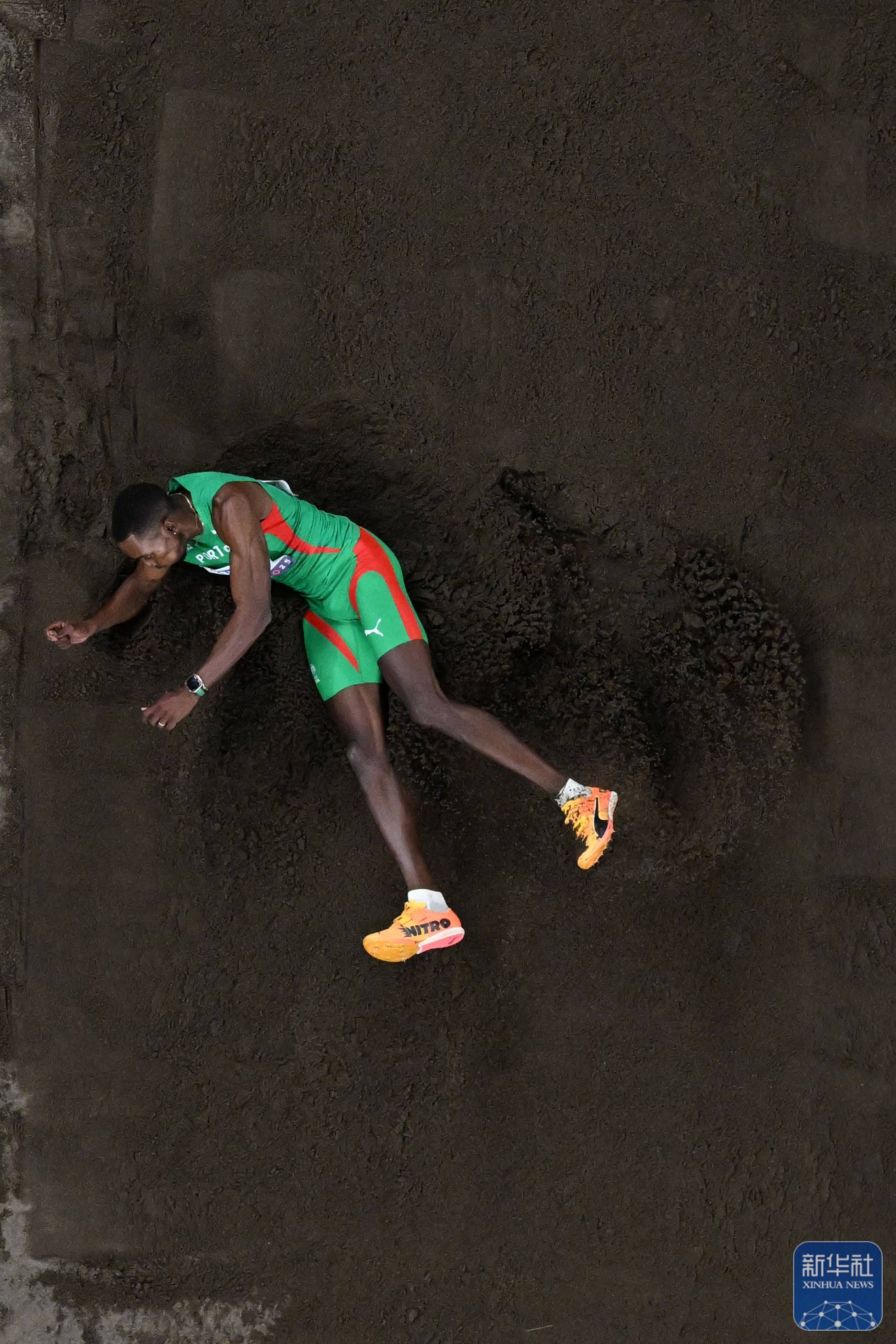 葡萄牙选手在比赛中展现实力 葡萄牙选手在比赛中展现实力