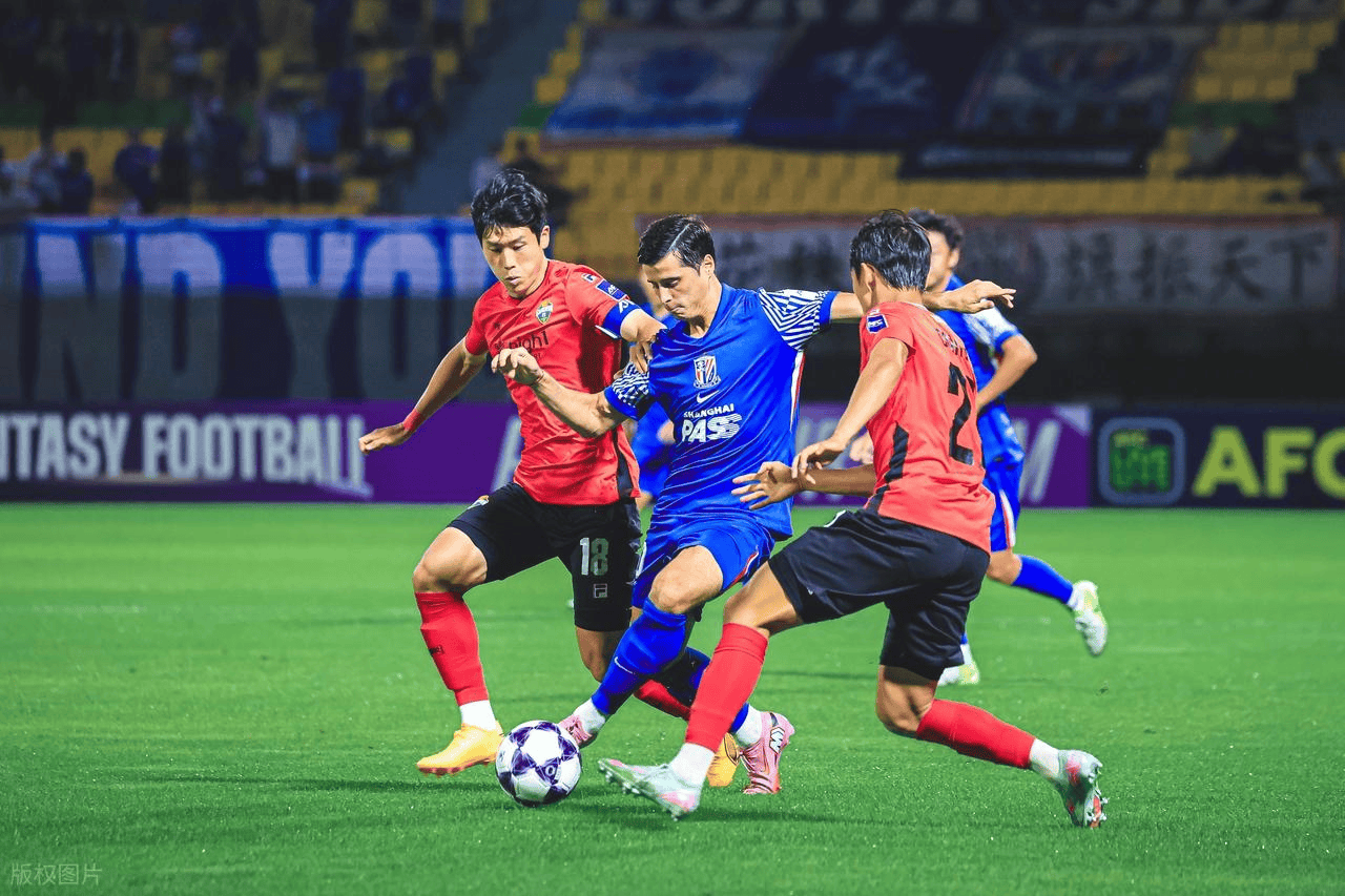 爱游戏下载-包含申花主场告负,败在恒大手中的词条